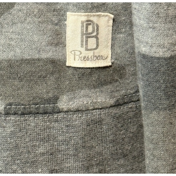 Pressbox South Dakota State Jackrabbits Women's Raglan Camo Sweatshirt Size L - Picture 4 of 12